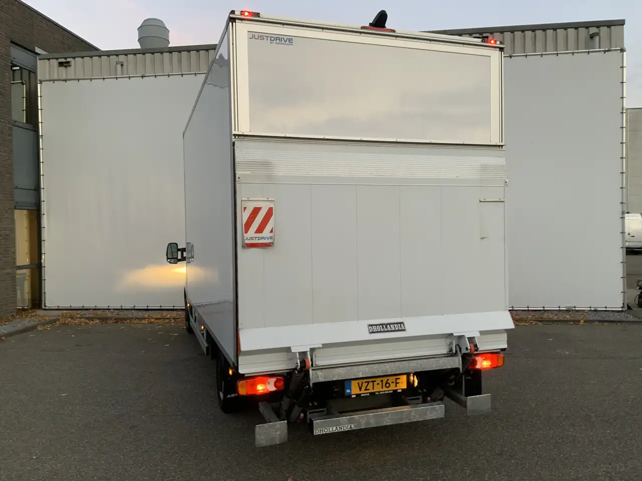 Renault Master T35 2.3 dCi 145 L3 Meubelbak&Klep Zijdeur Airco Cr - Furgoneta caja cerrada: foto 2 Renault Master T35 2.3 dCi 145 L3 Meubelbak&Klep Zijdeur Airco Cr - Furgoneta caja cerrada: foto 2