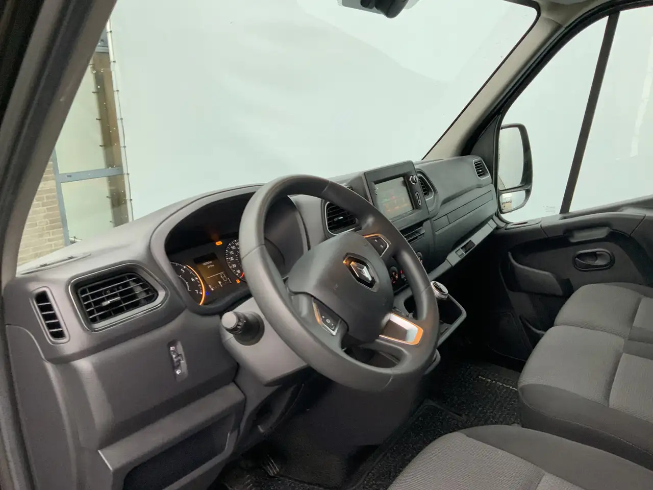 Renault Master T35 2.3 dCi 150 L2H2 Airco Cruise Camera 3 Zits Na - Furgón: foto 5 Renault Master T35 2.3 dCi 150 L2H2 Airco Cruise Camera 3 Zits Na - Furgón: foto 5