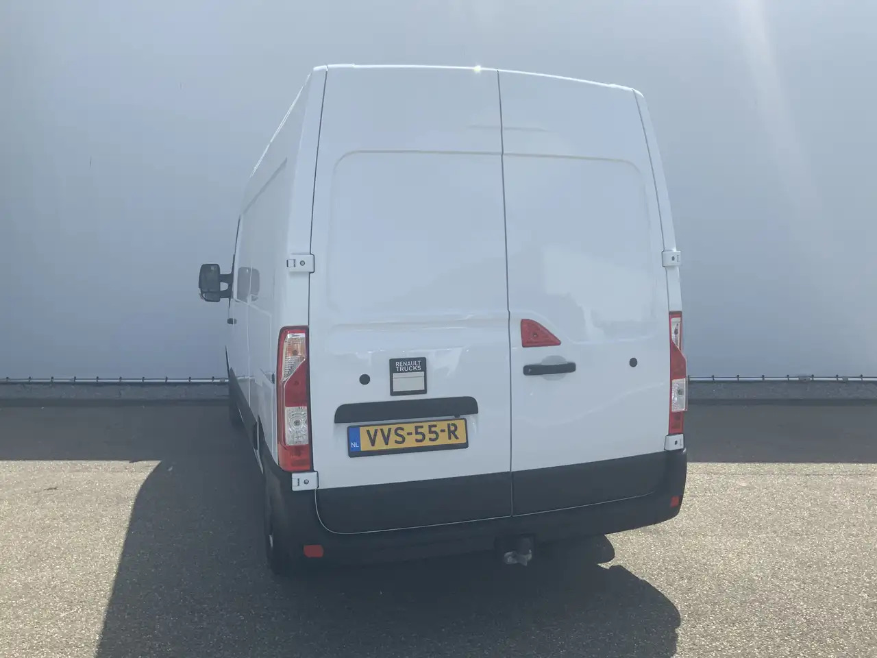 Renault Master T35 2.3 dCi 150 L2H2 Energy Work Edition Airco Cru - Furgón: foto 2 Renault Master T35 2.3 dCi 150 L2H2 Energy Work Edition Airco Cru - Furgón: foto 2
