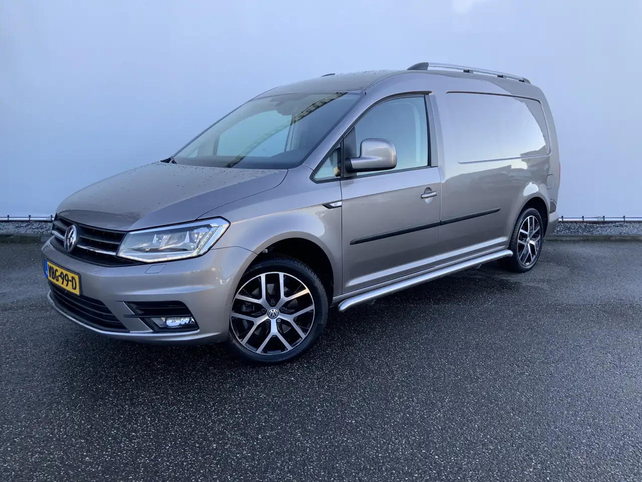 Volkswagen Caddy 2.0 TDI L2H1 150 pk DSG Maxi Excl. Edition Autom A - Furgoneta pequeña: foto 1 Volkswagen Caddy 2.0 TDI L2H1 150 pk DSG Maxi Excl. Edition Autom A - Furgoneta pequeña: foto 1