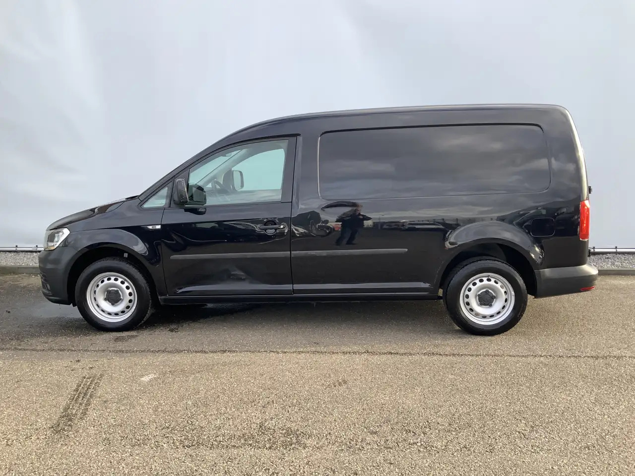 Volkswagen Caddy 2.0 TDI L2H1 BMT Maxi Highline Maxi Rond Om Schade - Furgoneta pequeña: foto 3 Volkswagen Caddy 2.0 TDI L2H1 BMT Maxi Highline Maxi Rond Om Schade - Furgoneta pequeña: foto 3