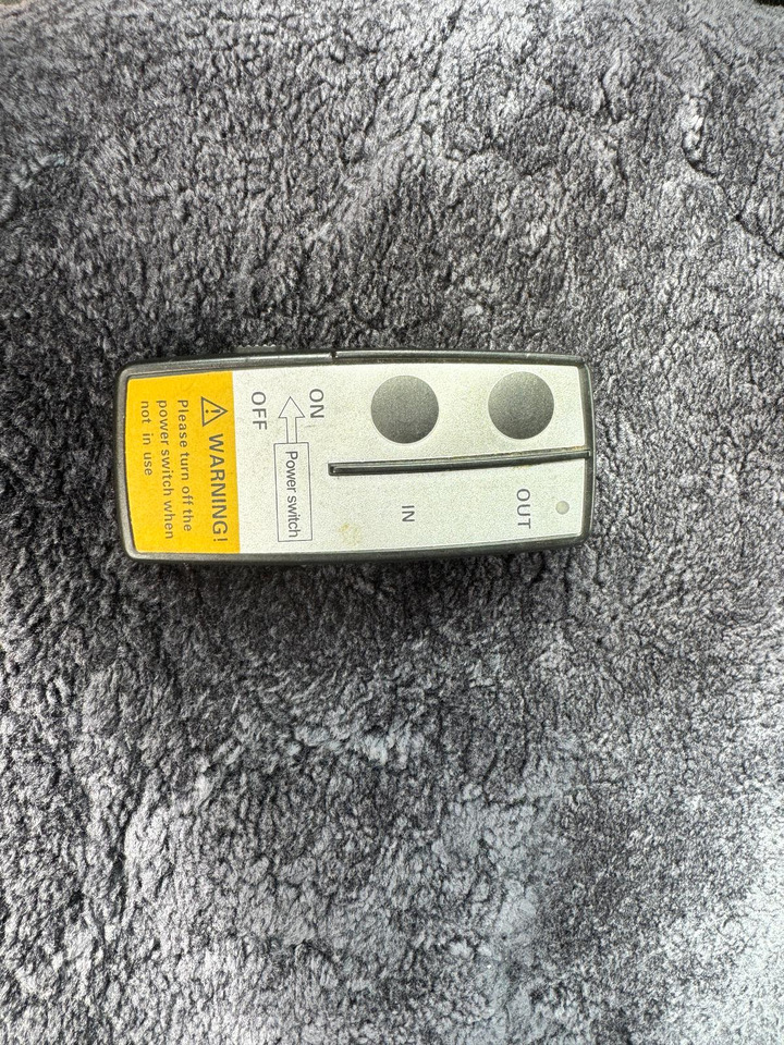 Camión portavehículos Renault Master Autotransporter: foto 12 Camión portavehículos Renault Master Autotransporter: foto 12