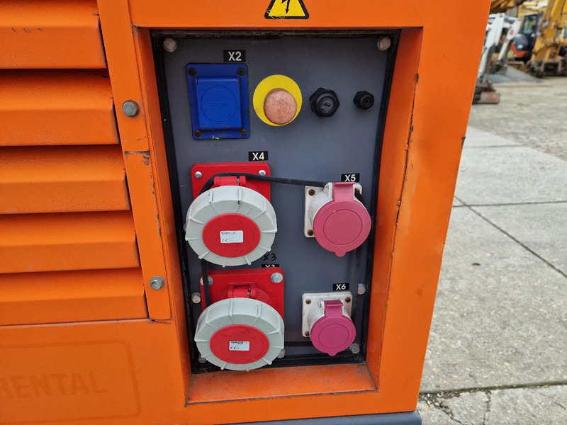 Atlas-Copco QAS150 met Leroy Somer generator - Generador industriale: foto 5 Atlas-Copco QAS150 met Leroy Somer generator - Generador industriale: foto 5