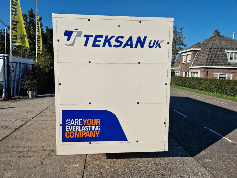 Doosan Teksan TJ440DW generator 440kVA Doosan 8-cilinder UNUSED - Generador industriale: foto 2 Doosan Teksan TJ440DW generator 440kVA Doosan 8-cilinder UNUSED - Generador industriale: foto 2