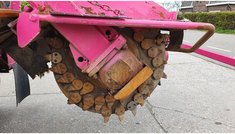 VERMEER SC1102 stobben/stronkenfrees - Triturador de tocones: foto 2 VERMEER SC1102 stobben/stronkenfrees - Triturador de tocones: foto 2