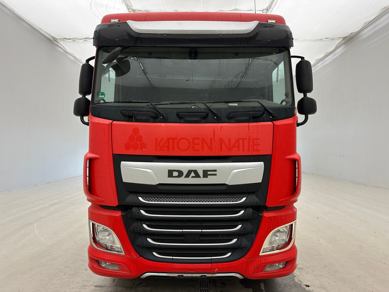DAF XF 450 Space Cab - Cabeza tractora: foto 2 DAF XF 450 Space Cab - Cabeza tractora: foto 2