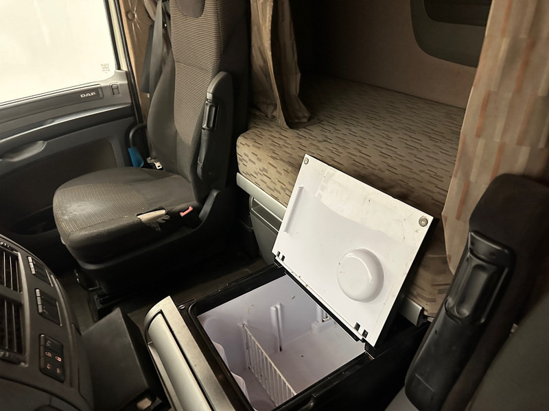 Cabeza tractora DAF XF 460 Space Cab: foto 12