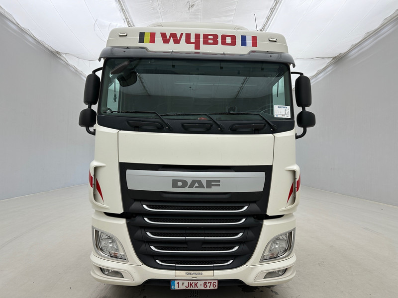 DAF XF 460 Space Cab - Cabeza tractora: foto 2 DAF XF 460 Space Cab - Cabeza tractora: foto 2