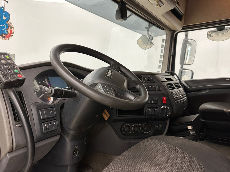 Cabeza tractora DAF XF 460 Space Cab: foto 8