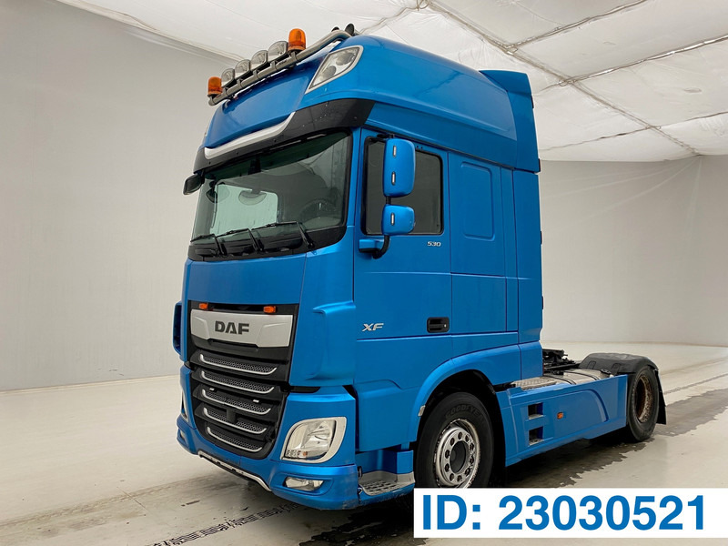 DAF XF 530 Super Space Cab - Cabeza tractora: foto 1 DAF XF 530 Super Space Cab - Cabeza tractora: foto 1