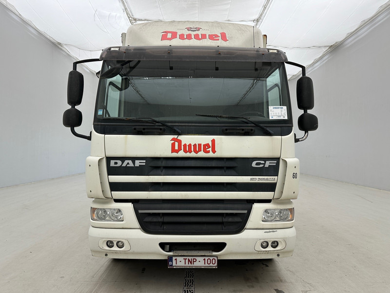DAF CF75.310* - Camión lona: foto 2 DAF CF75.310* - Camión lona: foto 2
