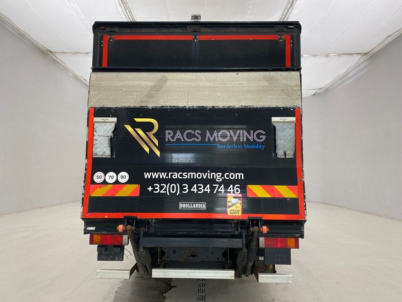 Iveco Eurocargo 140E28 - Camión caja cerrada: foto 5 Iveco Eurocargo 140E28 - Camión caja cerrada: foto 5