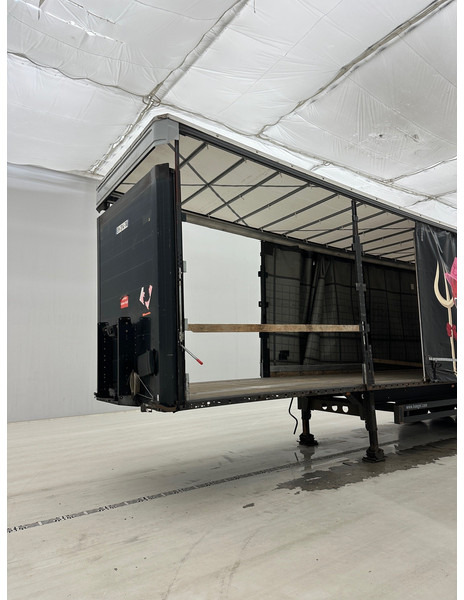 Kögel Tautliner* - Semirremolque lona: foto 4 Kögel Tautliner* - Semirremolque lona: foto 4