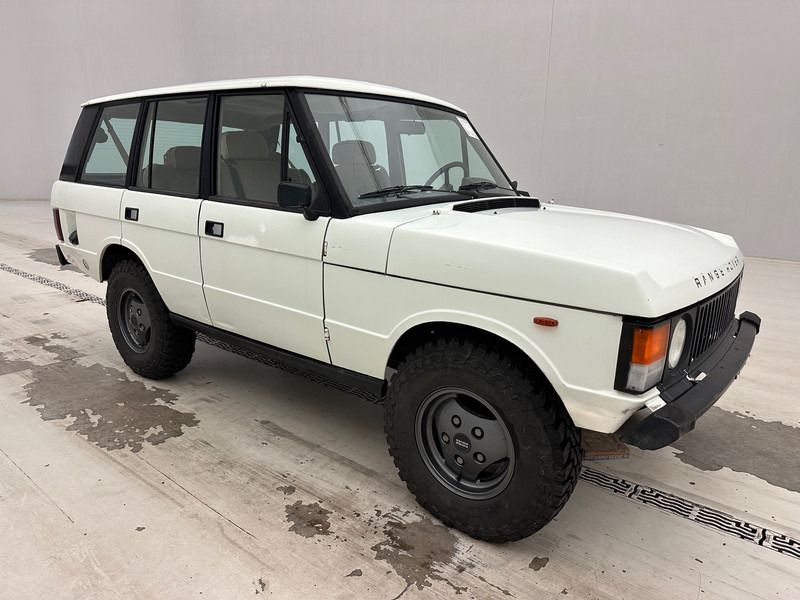 Land Rover Range Rover V8 - Sedan: foto 3 Land Rover Range Rover V8 - Sedan: foto 3