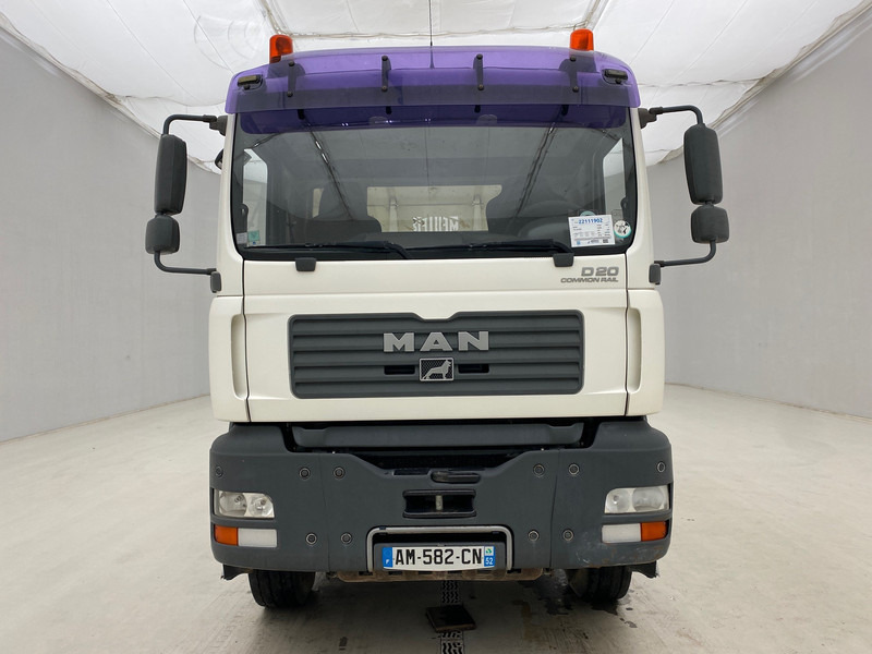 MAN TGA 33.350 - 6x4* - Camión volquete: foto 2 MAN TGA 33.350 - 6x4* - Camión volquete: foto 2