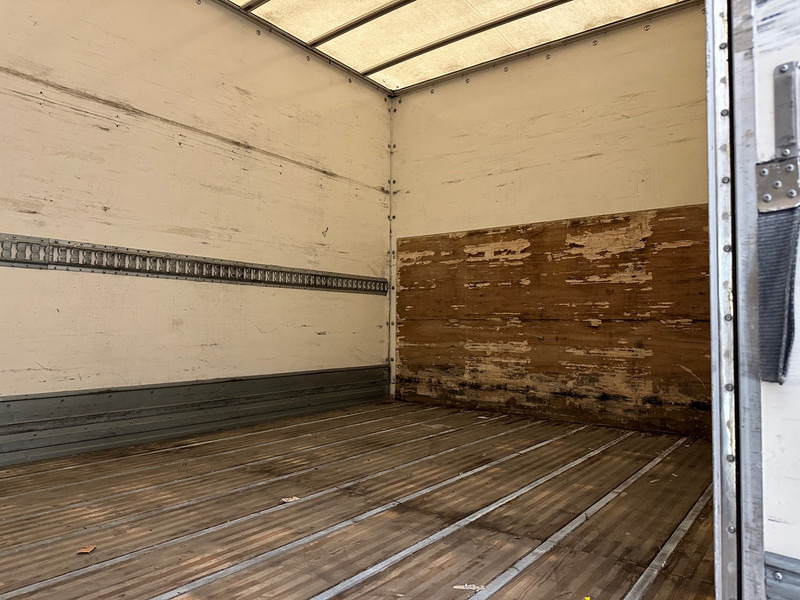 Mercedes-Benz Antos 1827 - Camión caja cerrada: foto 5 Mercedes-Benz Antos 1827 - Camión caja cerrada: foto 5