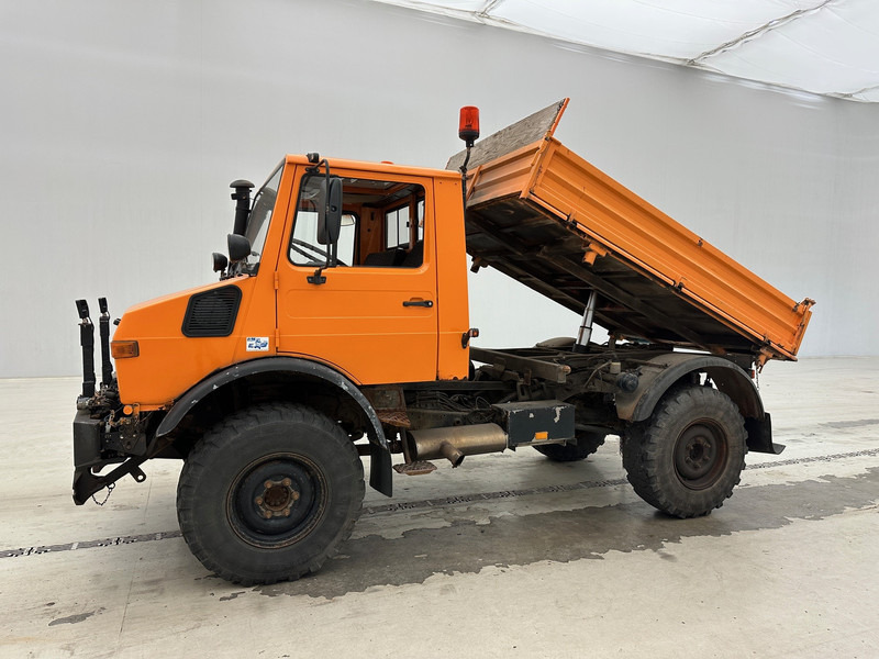 Mercedes-Benz Unimog U427 - 4x4 - Camión volquete: foto 4 Mercedes-Benz Unimog U427 - 4x4 - Camión volquete: foto 4
