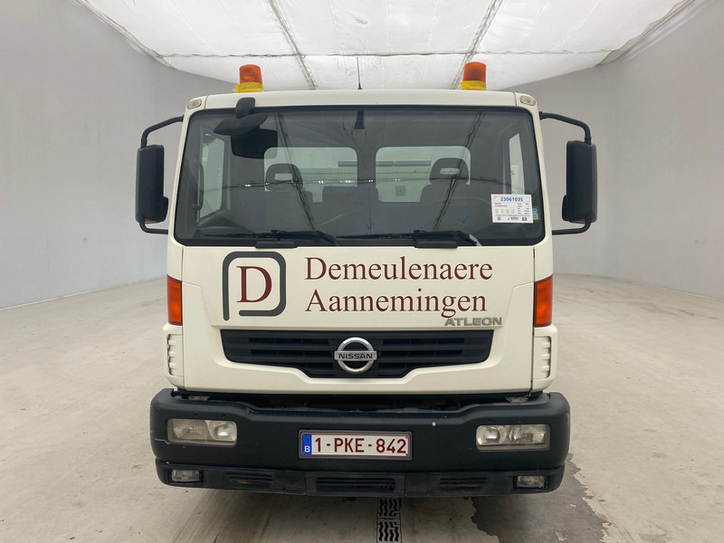 Nissan Atleon 120.25 - Camión volquete: foto 2 Nissan Atleon 120.25 - Camión volquete: foto 2