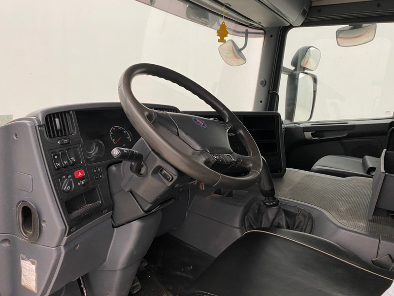Camión caja cerrada Scania P280: foto 10