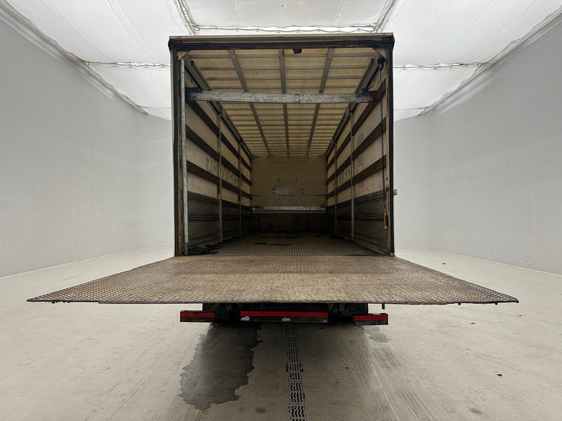 Volvo FE 300 - 6x2 - Camión lona: foto 5 Volvo FE 300 - 6x2 - Camión lona: foto 5