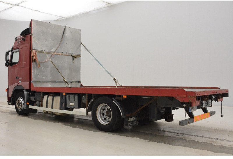 Camión caja abierta Volvo FH12.460 Globetrotter: foto 6 Camión caja abierta Volvo FH12.460 Globetrotter: foto 6