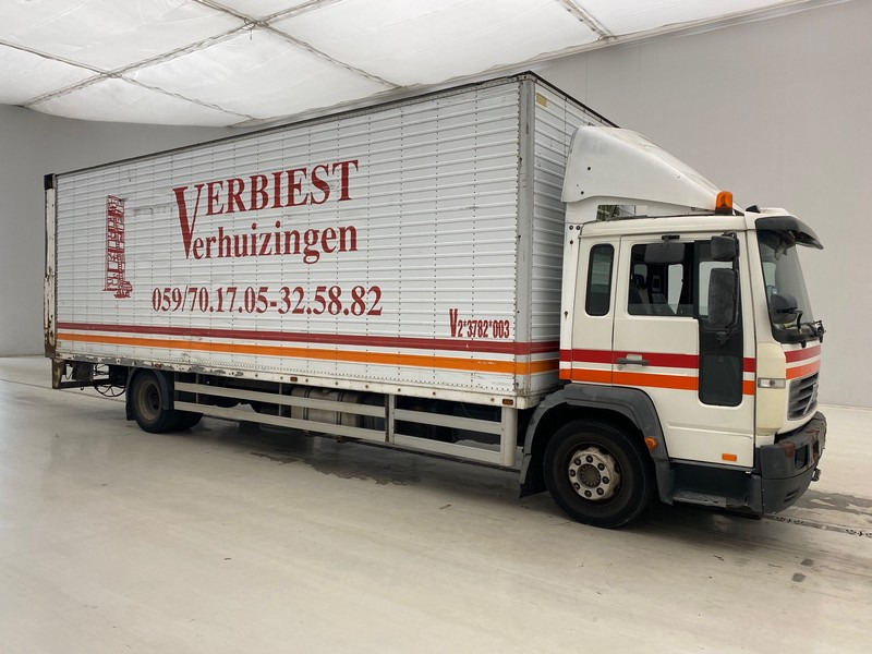 Volvo FL6.12* - Camión caja cerrada: foto 3 Volvo FL6.12* - Camión caja cerrada: foto 3
