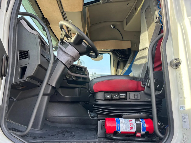 Volvo FH 500 Globetrotter Euro 6 - Cabeza tractora: foto 5 Volvo FH 500 Globetrotter Euro 6 - Cabeza tractora: foto 5