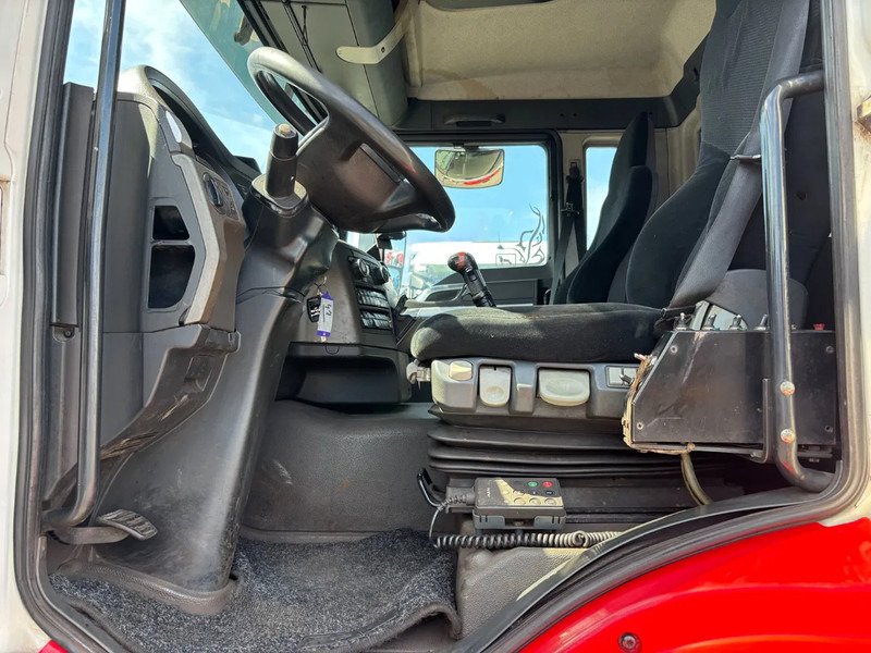 MAN TGS 35.440 Euro 5 26 T Containter system - Camión portacontenedore/ Intercambiable: foto 5 MAN TGS 35.440 Euro 5 26 T Containter system - Camión portacontenedore/ Intercambiable: foto 5