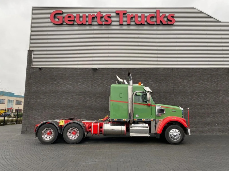 Freightliner CORONADA 6X4 EURO 6 TREKKER/TRACTOR/SATTELZUGMASCHINE/SHOWTRUCK - Cabeza tractora: foto 4 Freightliner CORONADA 6X4 EURO 6 TREKKER/TRACTOR/SATTELZUGMASCHINE/SHOWTRUCK - Cabeza tractora: foto 4