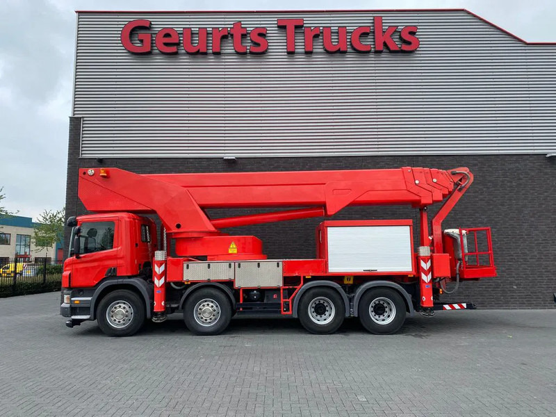 Scania P420 8X4 + BISON PALFINGER TKA 57 KS HOOGWERKER/HUBARBEITSBÜHNE/HIGHWORKER/PLATFORM - Camión: foto 1 Scania P420 8X4 + BISON PALFINGER TKA 57 KS HOOGWERKER/HUBARBEITSBÜHNE/HIGHWORKER/PLATFORM - Camión: foto 1