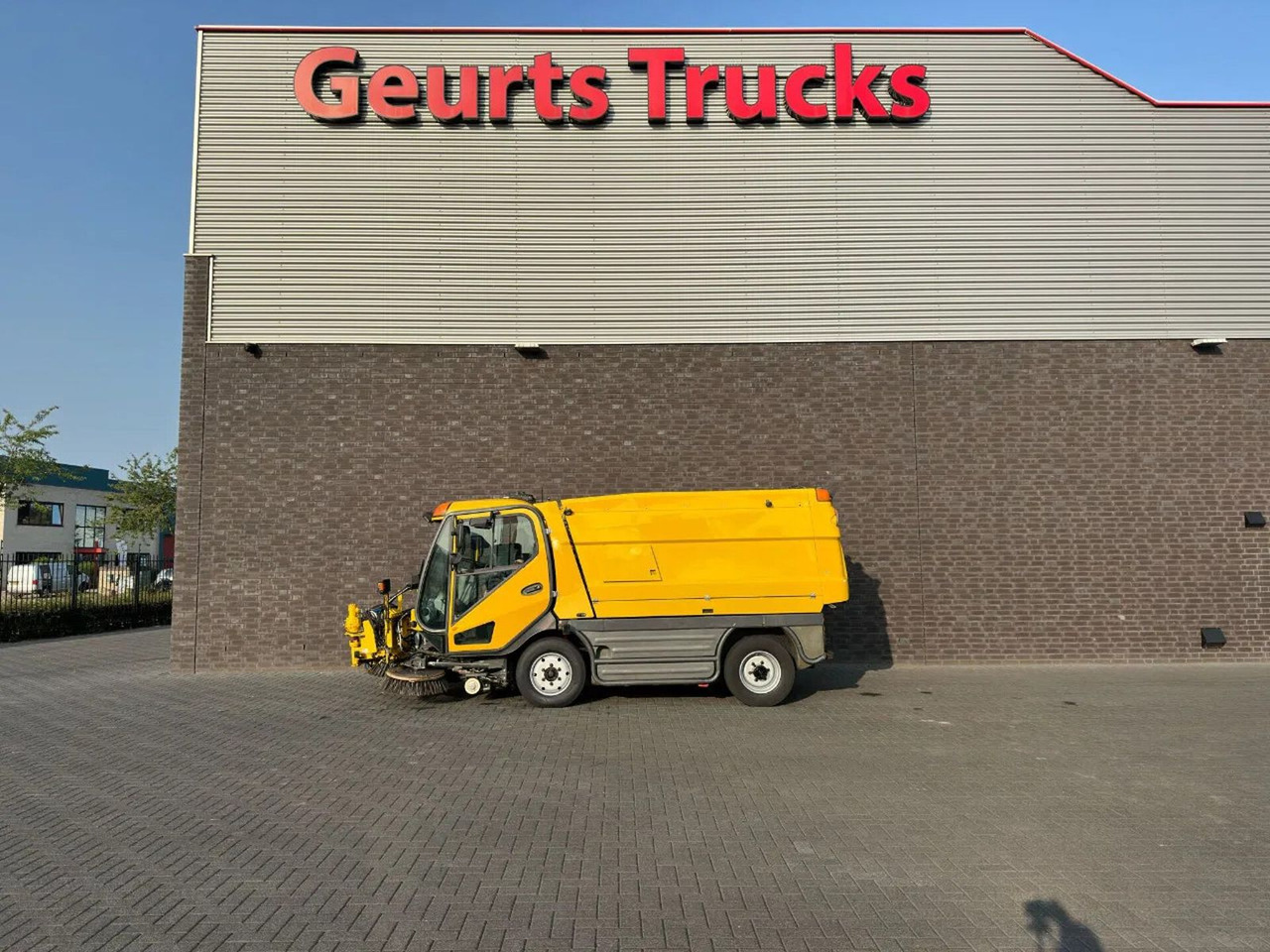 Johnston CX400 SWEEPING TRUCK/ KEHRMASCHINE/VEEG - Barredora vial: foto 1 Johnston CX400 SWEEPING TRUCK/ KEHRMASCHINE/VEEG - Barredora vial: foto 1