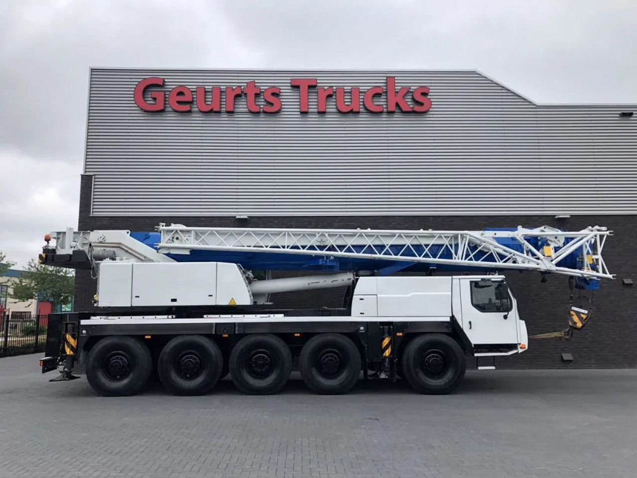 Liebherr LTM 1095 5.1 KRAAN/KRAN/CRANE/GRUA - Grúa torre: foto 3 Liebherr LTM 1095 5.1 KRAAN/KRAN/CRANE/GRUA - Grúa torre: foto 3