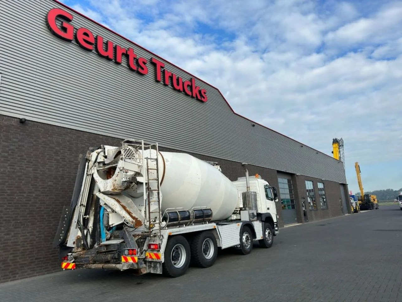 Volvo FM 410 8X4 + STETTER 9 M3 MIXER/MISCHER + THEAM - Camión hormigonera: foto 5 Volvo FM 410 8X4 + STETTER 9 M3 MIXER/MISCHER + THEAM - Camión hormigonera: foto 5