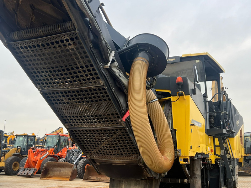 Leasing de Bomag BM2000/75 Cold Planer Bomag BM2000/75 Cold Planer: foto 9