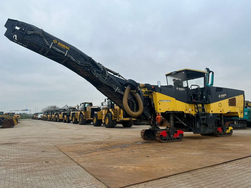 Bomag BM2000/75 Cold Planer - Construcción de carreteras: foto 3 Bomag BM2000/75 Cold Planer - Construcción de carreteras: foto 3