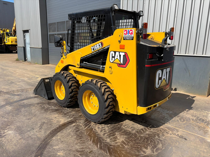 Caterpillar 216B3 - Cargadora: foto 3 Caterpillar 216B3 - Cargadora: foto 3