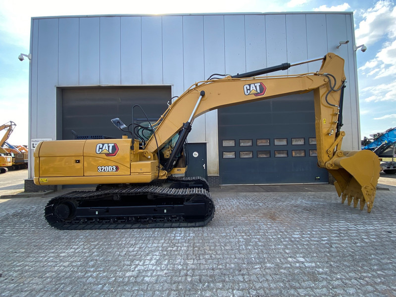 Caterpillar 320D3 - NEW / bucket with teeth / hammerlines - Excavadora de cadenas: foto 5 Caterpillar 320D3 - NEW / bucket with teeth / hammerlines - Excavadora de cadenas: foto 5