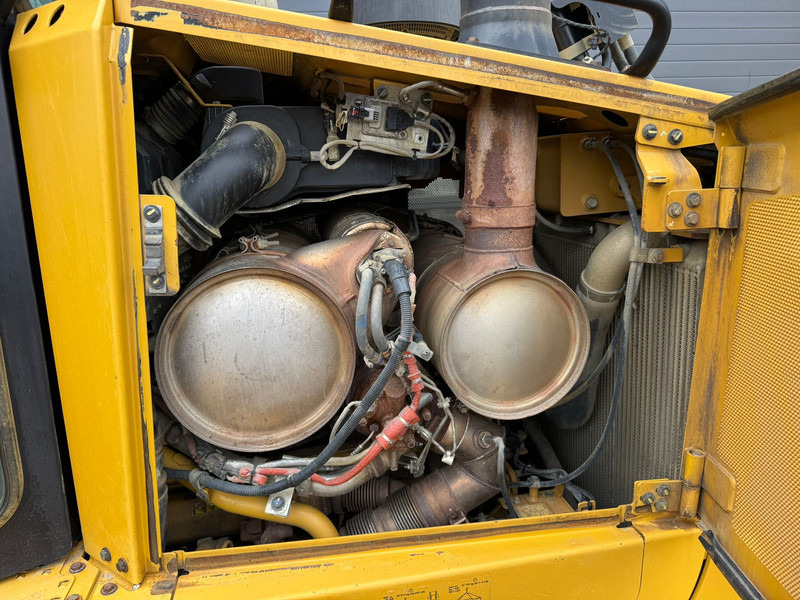 Bulldozer Caterpillar D6T LGP: foto 18
