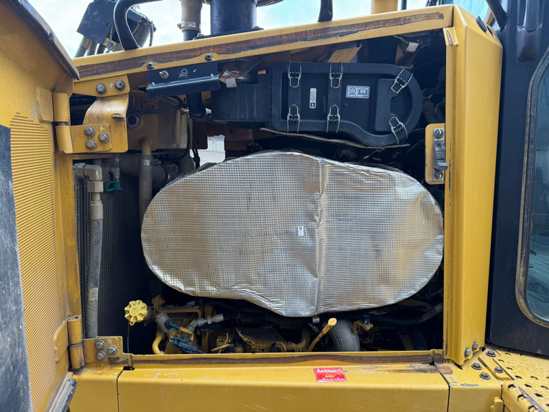 Bulldozer Caterpillar D6T LGP: foto 17