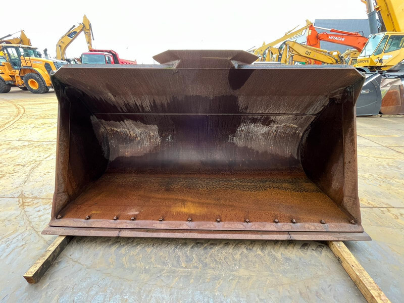 Doosan Bucket DL450 4600 l - Cazo: foto 2 Doosan Bucket DL450 4600 l - Cazo: foto 2