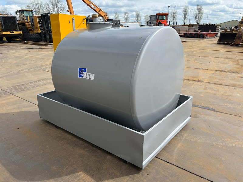 Tanque de almacenamiento Emiliana Serbatoi Emiliana Serbatoi TF3/50 3000Ltr.: foto 7 Tanque de almacenamiento Emiliana Serbatoi Emiliana Serbatoi TF3/50 3000Ltr.: foto 7
