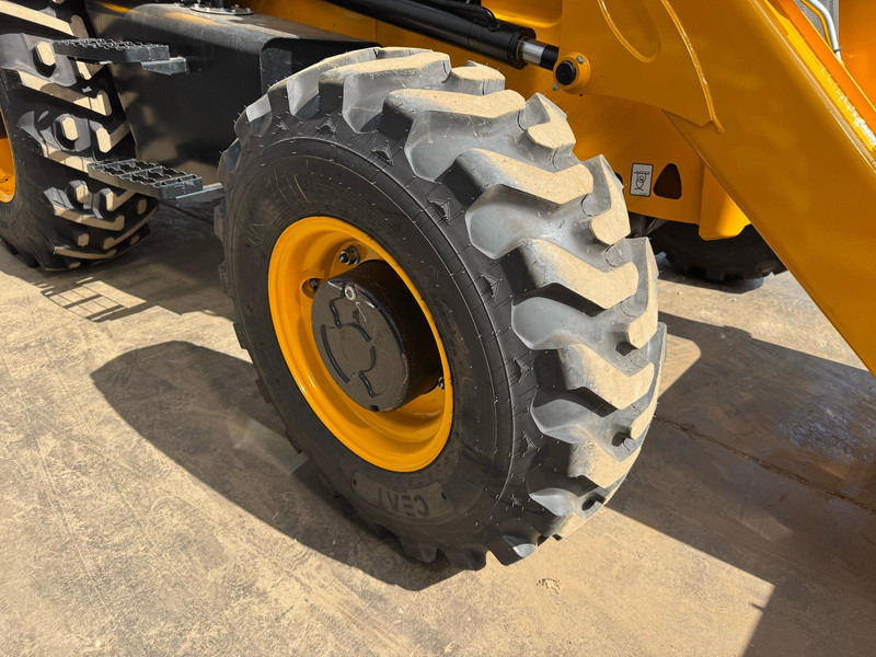 Retroexcavadora nuevo JCB JCB 3DX (3CX) Plus 4×4 – Hammerlines – Export model: foto 19