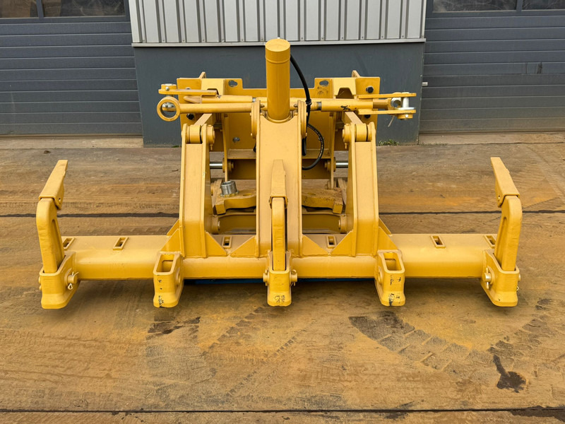 Volvo G930B - Escarificador: foto 1 Volvo G930B - Escarificador: foto 1