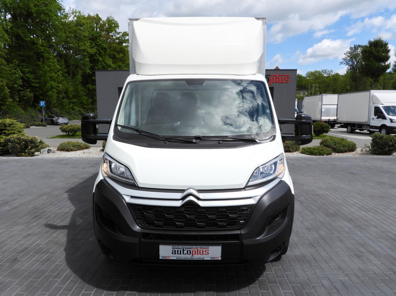 CITROEN JUMPER BOX LIFT 8 PALLETS CRUISE CONTROL NAVIGATION AIR CONDITIONING  165HP - Furgoneta frigorifica: foto 5 CITROEN JUMPER BOX LIFT 8 PALLETS CRUISE CONTROL NAVIGATION AIR CONDITIONING  165HP - Furgoneta frigorifica: foto 5