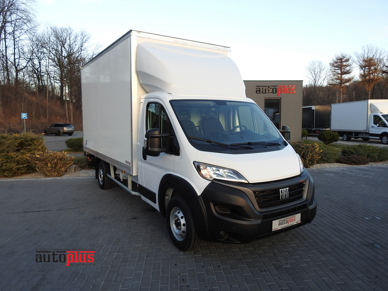 FIAT DUCATO BOX LIFT 8 PALLETS CRUISE CONTROL AIR CONDITIONING 180HP - Furgoneta caja cerrada: foto 1 FIAT DUCATO BOX LIFT 8 PALLETS CRUISE CONTROL AIR CONDITIONING 180HP - Furgoneta caja cerrada: foto 1