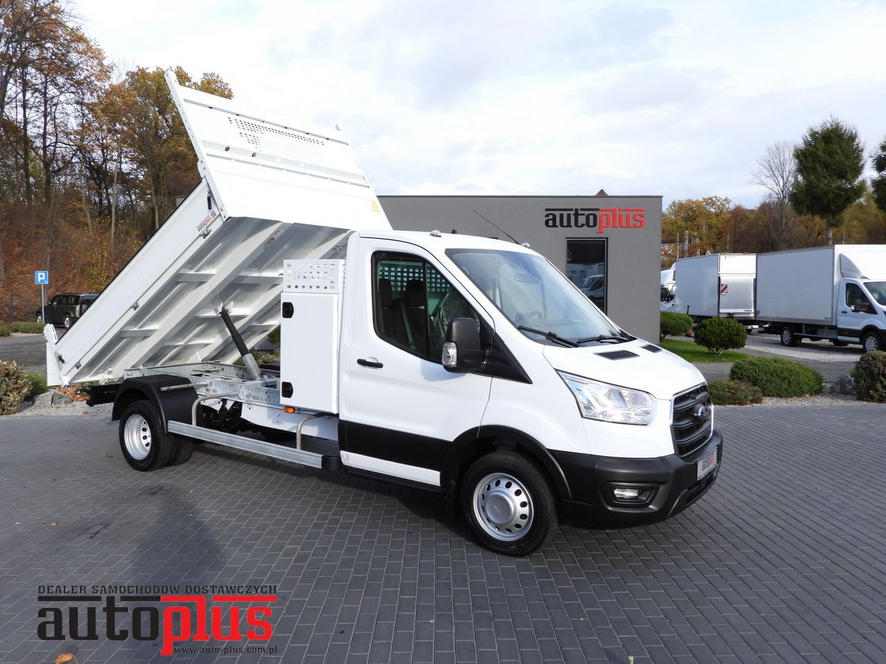 FORD TRANSIT TIPPER CRUISE CONTROL LED LIGHTS TWIN WHEELS AIR CONDITIONING 130HP - Furgoneta basculante: foto 1 FORD TRANSIT TIPPER CRUISE CONTROL LED LIGHTS TWIN WHEELS AIR CONDITIONING 130HP - Furgoneta basculante: foto 1