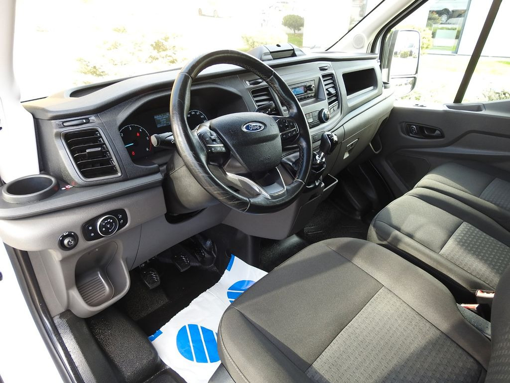 Ford TRANSIT KASTENWAGEN DOPPELKABINE 6SITZE TEMPOMAT - Furgón, Furgoneta combi: foto 2 Ford TRANSIT KASTENWAGEN DOPPELKABINE 6SITZE TEMPOMAT - Furgón, Furgoneta combi: foto 2