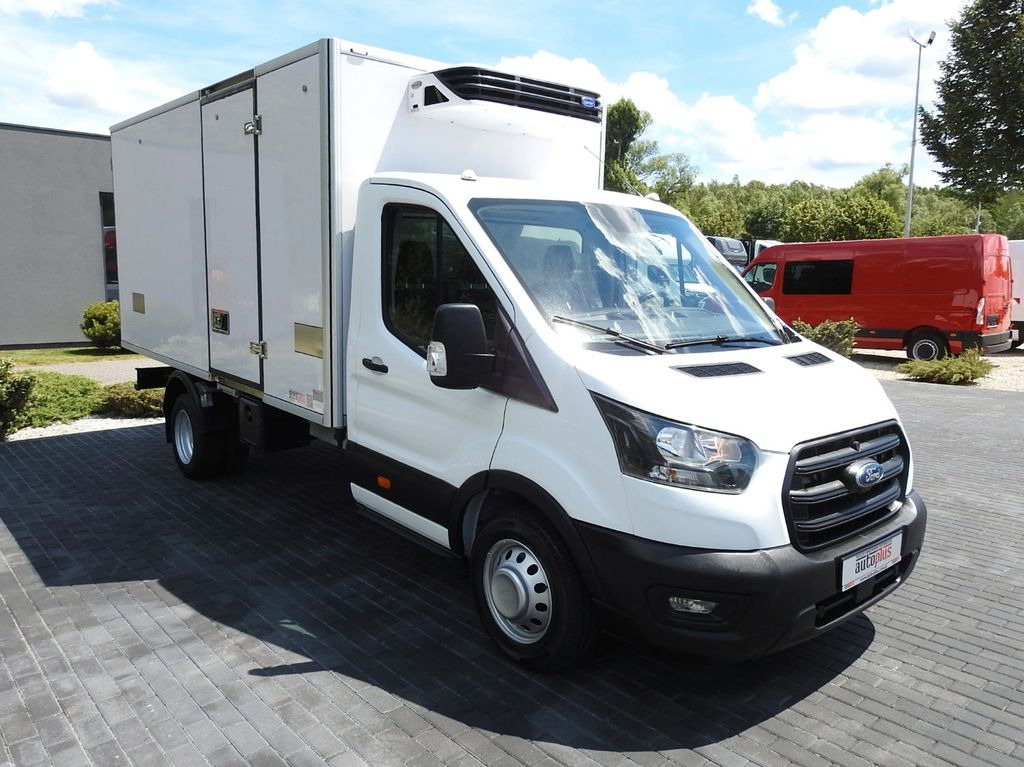 Ford TRANSIT KÜHLKOFFER 0*C STROMVERSORGUNG 230V A/C - Furgoneta frigorifica: foto 4 Ford TRANSIT KÜHLKOFFER 0*C STROMVERSORGUNG 230V A/C - Furgoneta frigorifica: foto 4