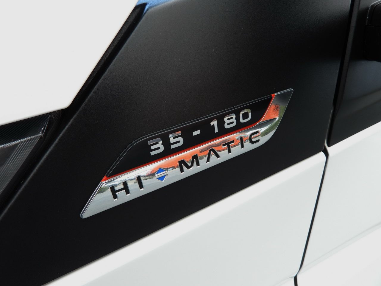 Furgoneta frigorifica IVECO DAILY 35S14 REFRIGERATOR VAN 0*C POWER SUPPLY 230V NAVIGATION AUTOMATIC TRANSMISSION  AIR CONDITIONING  140HP: foto 17