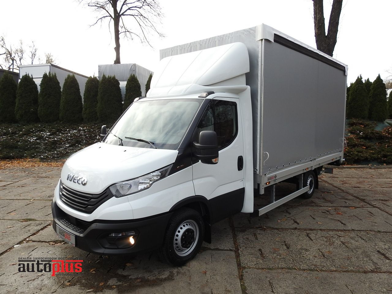 IVECO DAILY 35S16 NEW TARPAULIN LIFT 8 PALLETS CRUISE CONTROL AIR CONDITIONING 160HP - Furgoneta con lona: foto 1 IVECO DAILY 35S16 NEW TARPAULIN LIFT 8 PALLETS CRUISE CONTROL AIR CONDITIONING 160HP - Furgoneta con lona: foto 1